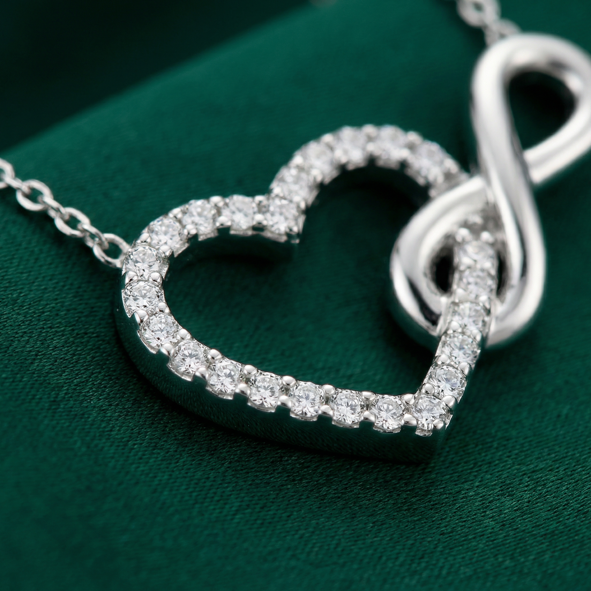 Amour — Infinity Heart Silver Necklace